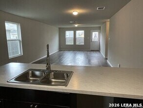 8507 Amistad Cove in Converse, TX - Building Photo - Building Photo