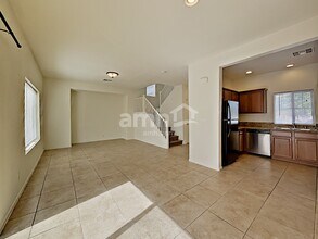 1020 Maple Pines Ave in North Las Vegas, NV - Building Photo - Building Photo