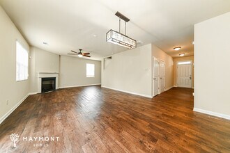 1012 Eldon Ln in Fairburn, GA - Building Photo - Building Photo