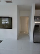 6300 SW 21st St in Miami, FL - Building Photo - Building Photo