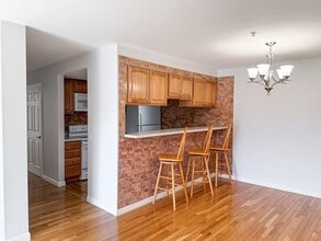 60 Broadlawn Park in Boston, MA - Building Photo - Building Photo