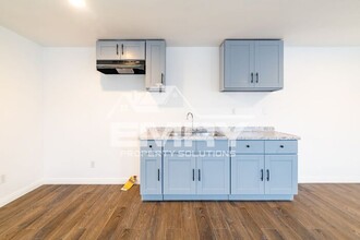 6160 Otis Ave in Huntington Park, CA - Building Photo - Building Photo