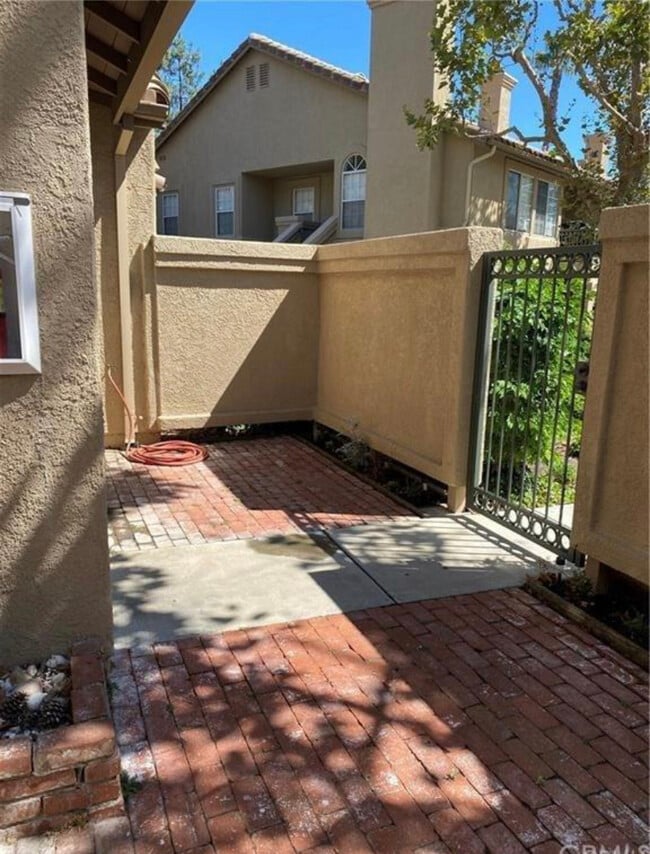 14 Hillgate Pl in Aliso Viejo, CA - Building Photo - Building Photo