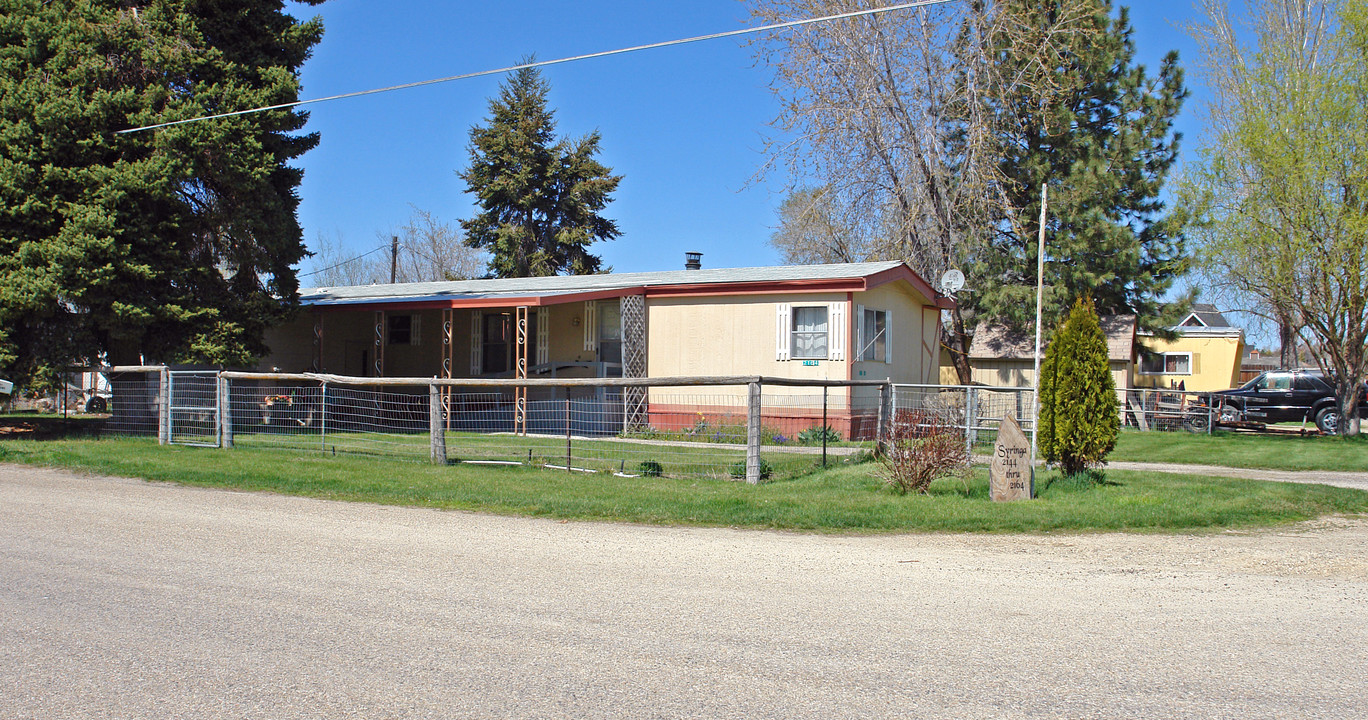 2144-2164 E Syringa St in Eagle, ID - Building Photo