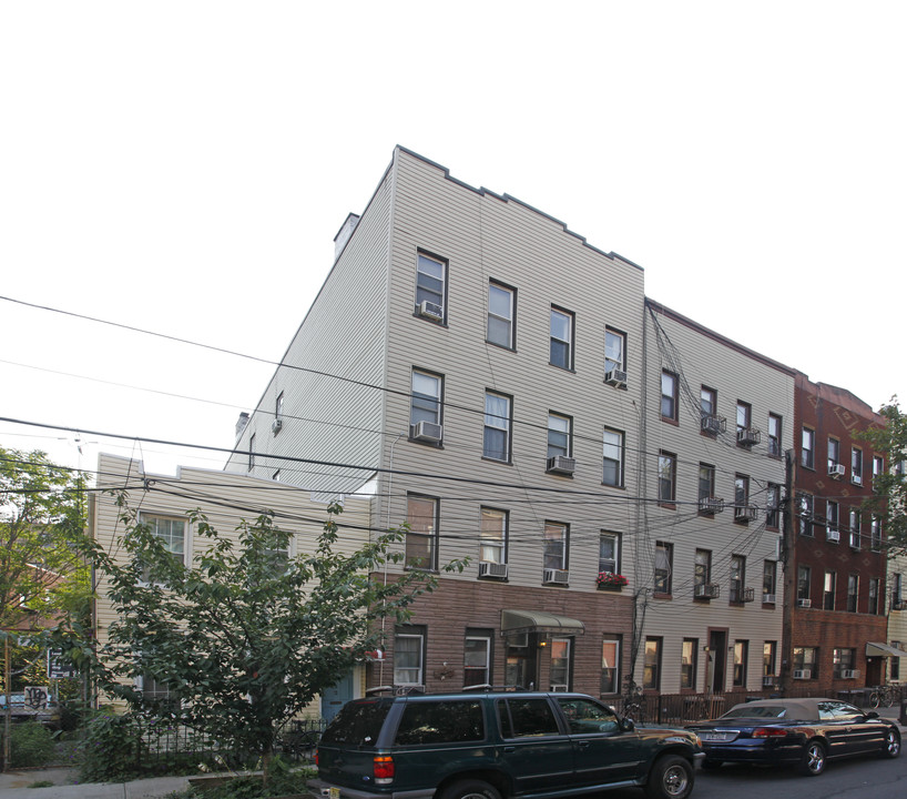 20 Judge St in Brooklyn, NY - Foto de edificio