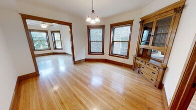 3740 N Magnolia Ave in Chicago, IL - Building Photo - Building Photo