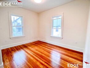 168 Highland Ave, Unit 1 in Somerville, MA - Foto de edificio - Building Photo