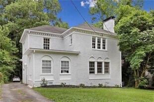 1173 Briarcliff Rd NE in Atlanta, GA - Building Photo