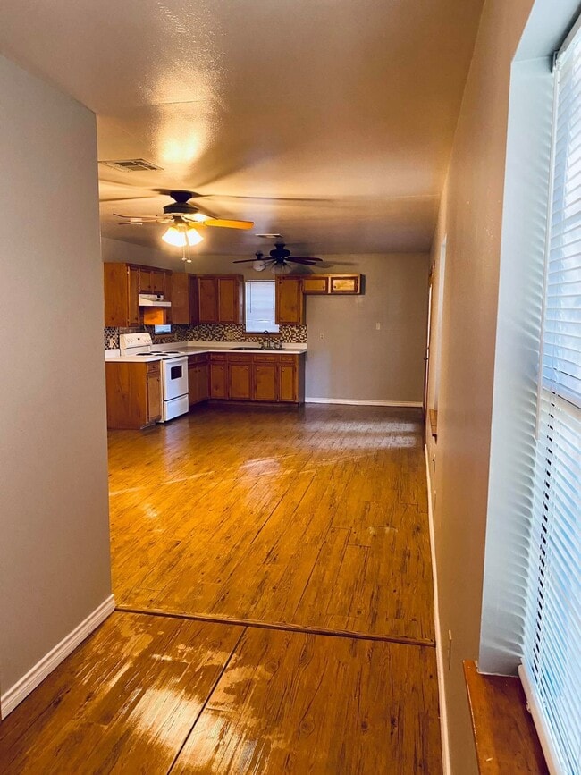 property at 460 County Rd 2212