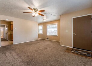 410 S Harrison St in Newberg, OR - Building Photo - Building Photo