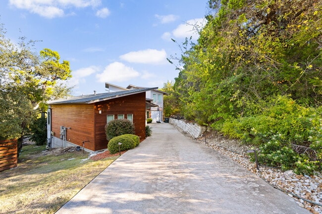 property at 6605 Peralto Cove