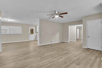 6061 Lower Brk Ln in West Jordan, UT - Building Photo - Building Photo