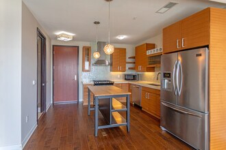 Walkway in Minneapolis, MN - Building Photo - Interior Photo