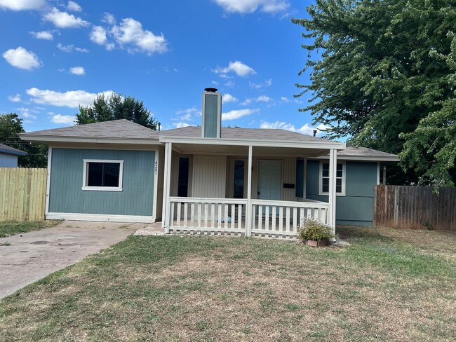 property at 4201 SE 41st St