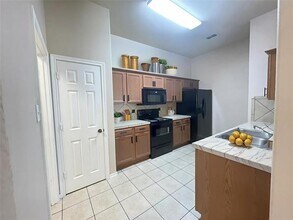 2412 Ravenwood Ct in Mansfield, TX - Building Photo - Building Photo
