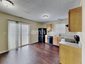 1783 Blue Lake Dr in Greenwood, IN - Building Photo - Building Photo