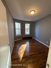 279 Heberton Ave in Staten Island, NY - Building Photo - Building Photo