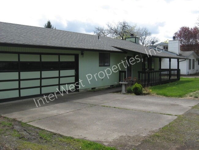 property at 4880 SW 165th Ave