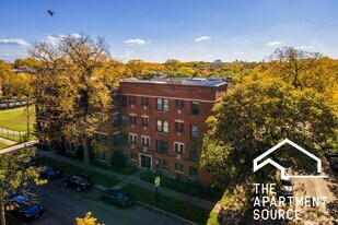805 Judson Ave, Unit 02 in Evanston, IL - Building Photo