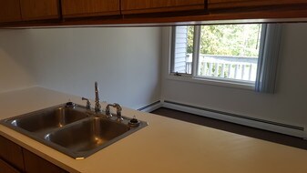 20 Whistle Way Apartments