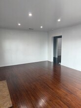 2903 W 85th St in Inglewood, CA - Foto de edificio - Building Photo