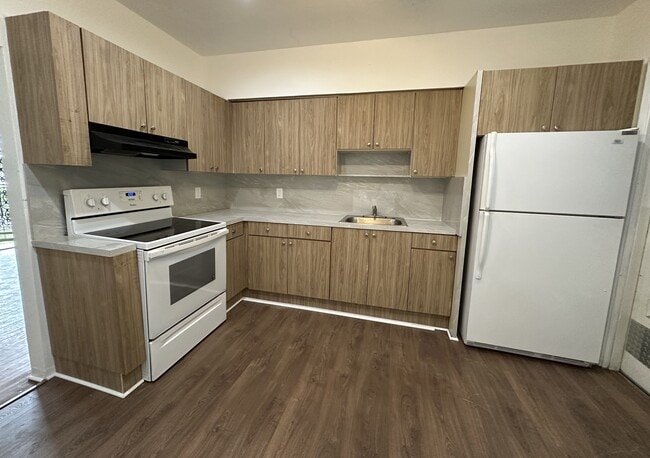 5103 NW 8th Ave, Unit 5103