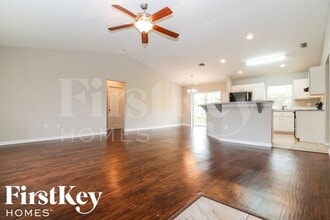 18421 Columbine Rd in Ft. Myers, FL - Building Photo - Building Photo