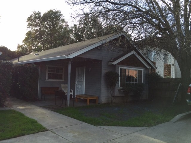 234 Cedar St in Chico, CA - Building Photo