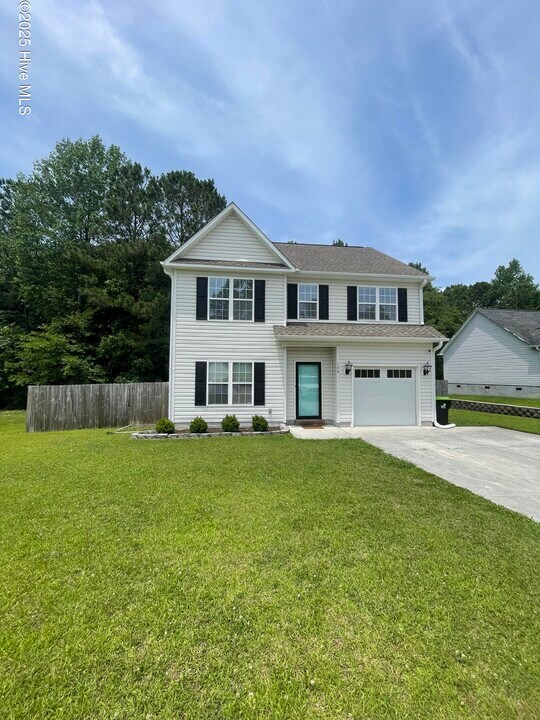 146 Broadleaf Dr in Jacksonville, NC - Building Photo