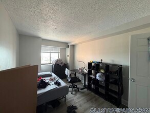 15 N Beacon St, Unit 802 in Boston, MA - Building Photo - Building Photo