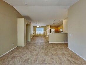 8790 S Desert Valley Way in Tucson, AZ - Building Photo - Building Photo