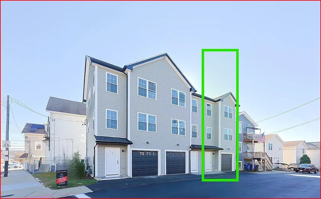 304 Branch Ave in Providence, RI - Building Photo