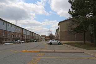 201 Alexmuir Blvd Apartments