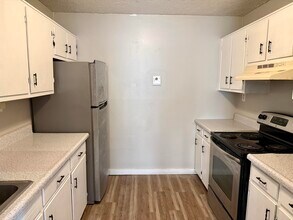 51 Shields Ln in London, KY - Building Photo - Building Photo