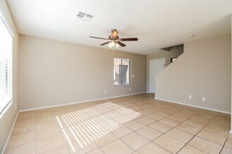 10849 E Arcadia Ave in Mesa, AZ - Building Photo - Building Photo