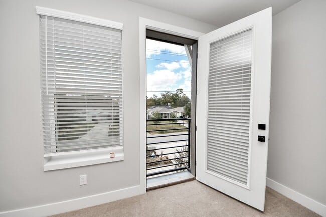 property at 5806 Francis Oak Ln