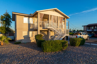 149 N Phyllis in Mesa, AZ - Foto de edificio - Building Photo