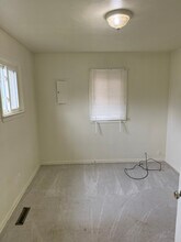2169 Williamson Ave in Burton, MI - Building Photo - Building Photo