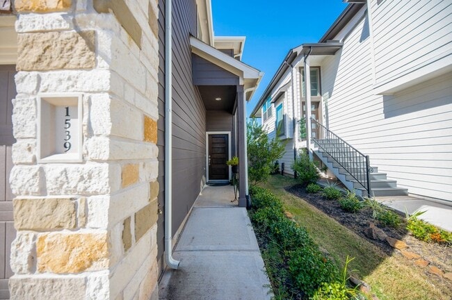 1539 Rustling Creek Dr in Missouri City, TX - Building Photo - Building Photo