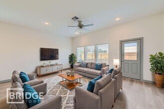 33171 Oak Hts Pl in Magnolia, TX - Building Photo - Building Photo