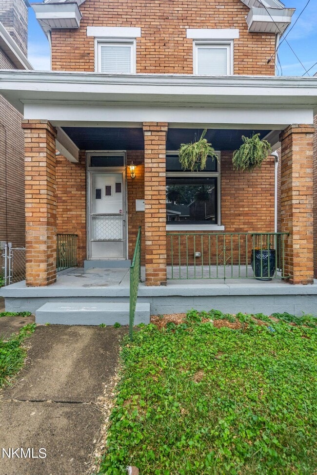 210 Lafayette Ave in Bellevue, KY - Building Photo - Building Photo