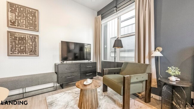 3022 Zuni St, Unit 208