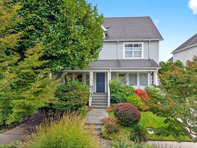 property at 414 Malden Ave E