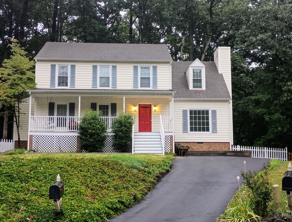 5505 Standing Oak Pl in Midlothian, VA - Building Photo