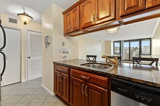 25 Rockledge Ave, Unit 714 in White Plains, NY - Foto de edificio - Building Photo