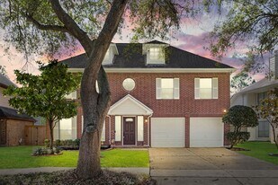 4707 Leicester Way in Missouri City, TX - Building Photo