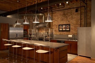 415 W North Ave in Chicago, IL - Building Photo - Building Photo