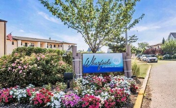 113 Wharfside Dr, Unit 113 in Monmouth Beach, NJ - Building Photo - Building Photo