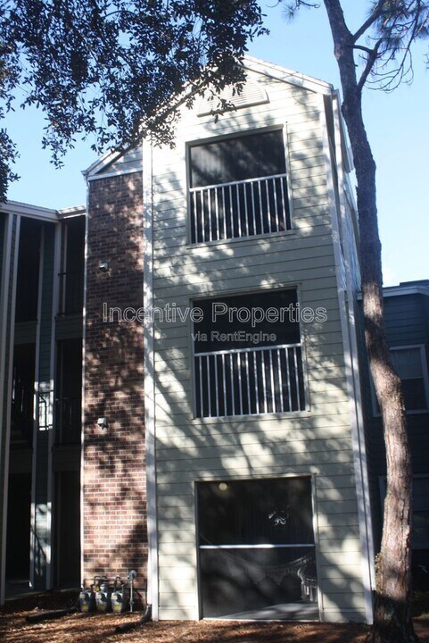 5016 Park Central Dr in Orlando, FL - Building Photo