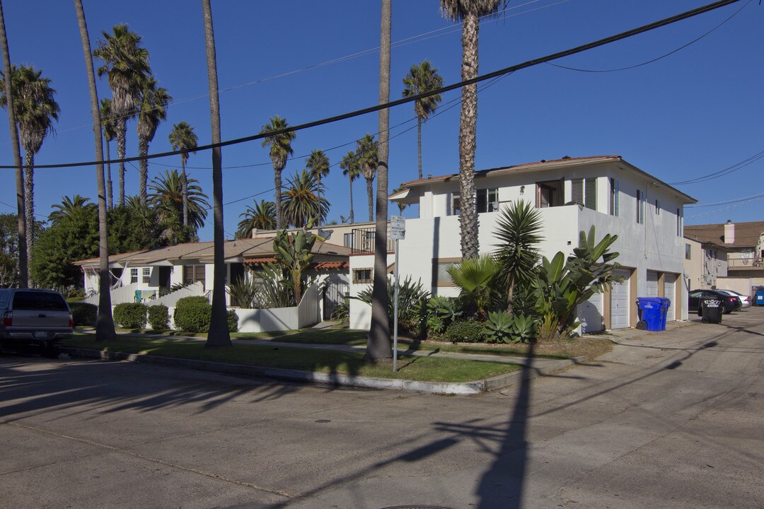 4277 Bayard St in San Diego, CA - Building Photo